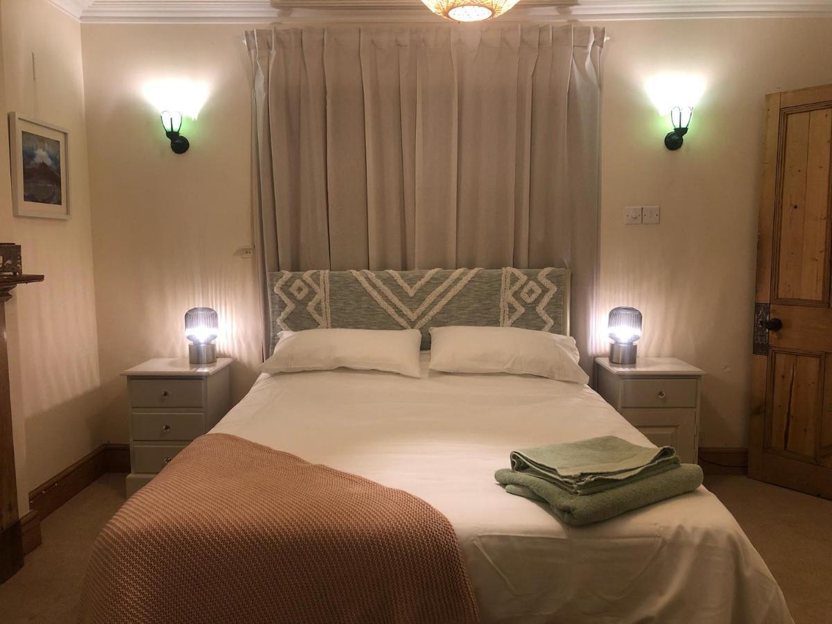 The Dragonfly Bnb, Glastonbury Luaran gambar