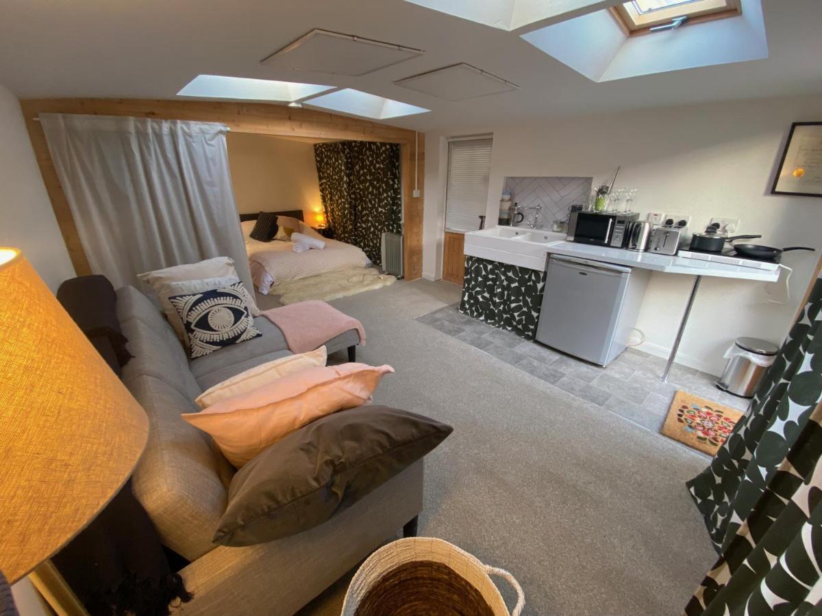 The Dragonfly Bnb, Glastonbury Luaran gambar