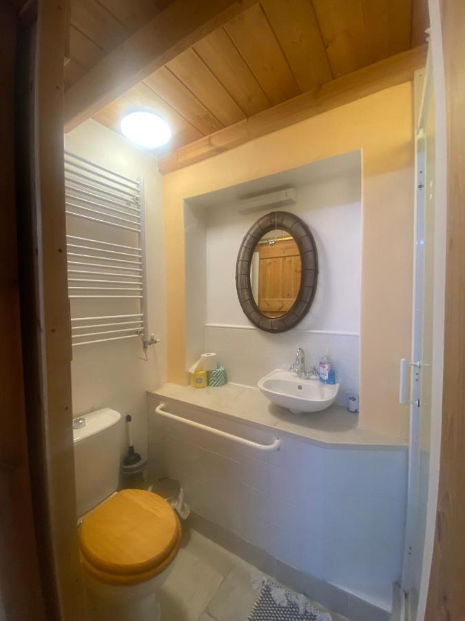 The Dragonfly Bnb, Glastonbury Luaran gambar