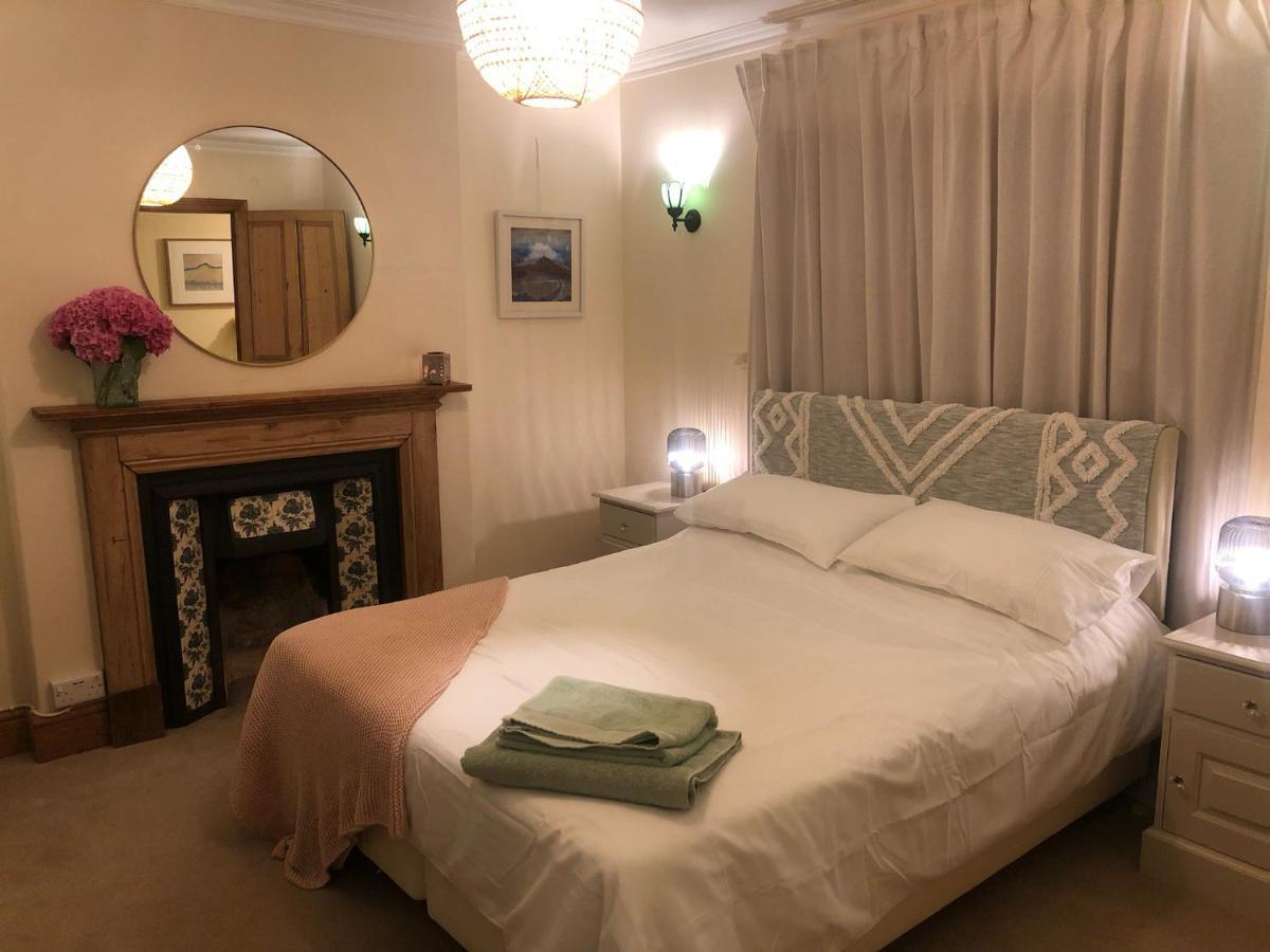 The Dragonfly Bnb, Glastonbury Luaran gambar