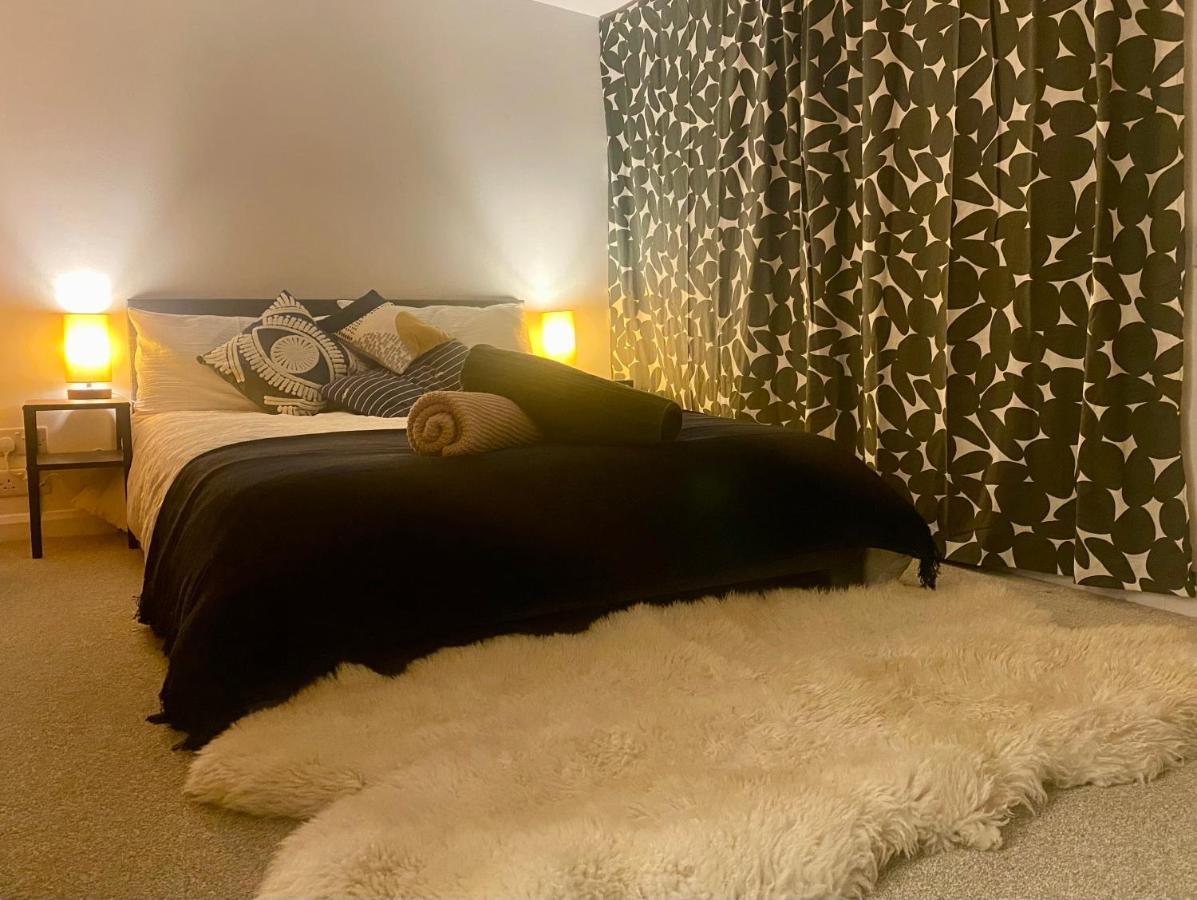 The Dragonfly Bnb, Glastonbury Luaran gambar